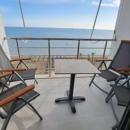 211 Splneny Sen * Durrës